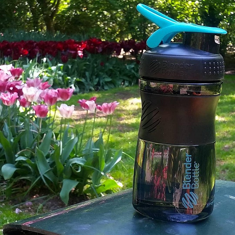 Спортивная бутылка-шейкер BlenderBottle SportMixer 20oz/590ml Black/Teal (ORIGINAL)